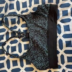 Lululemon bra